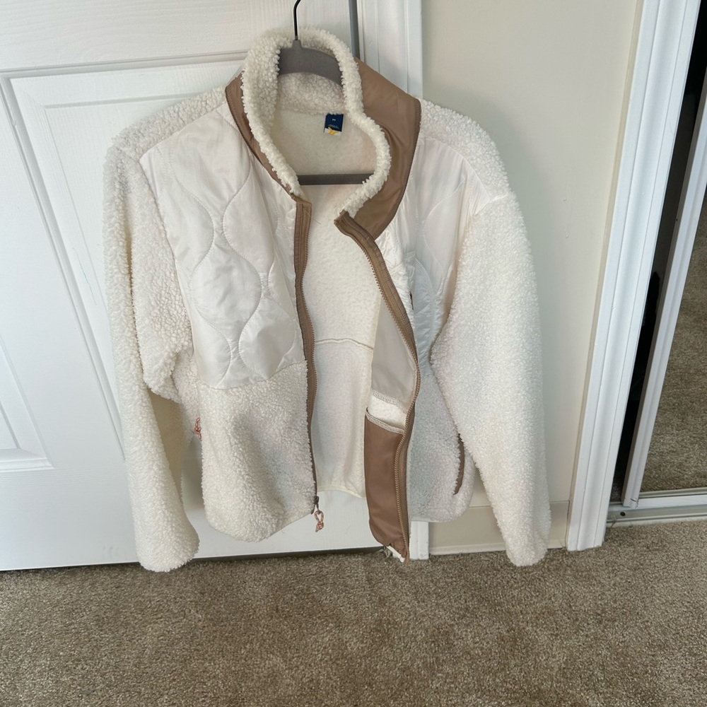 Old Navy Cream Sherpa Jacket with Tan Trim - Womens Jacket & Coat